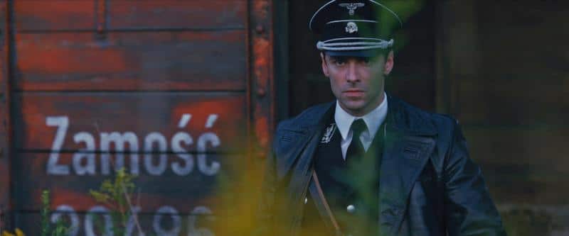 THE MAN WHO KILLED HITLER AND THEN THE BIGFOOT Review Szenenbild001
