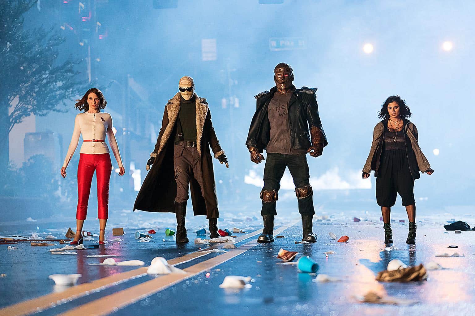 Doom Patrol Staffel 1 Review Artikelbild