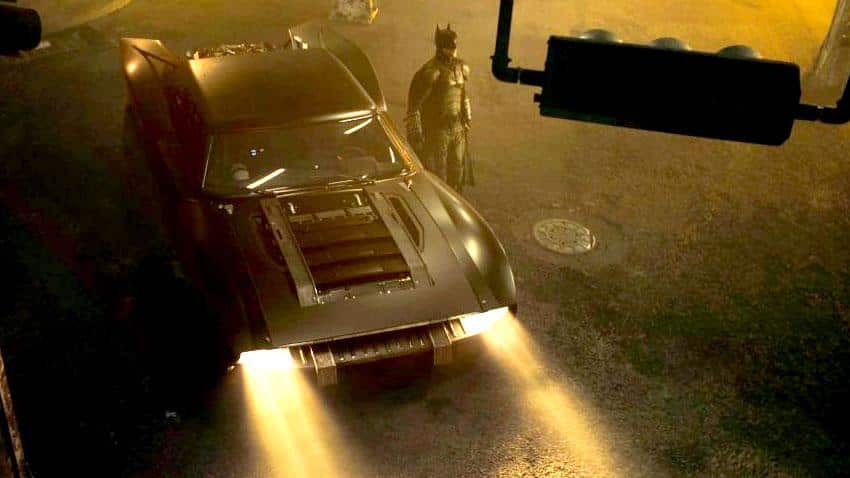 The Batman Film 2020 erste Bilder Batmobil Artikelbild