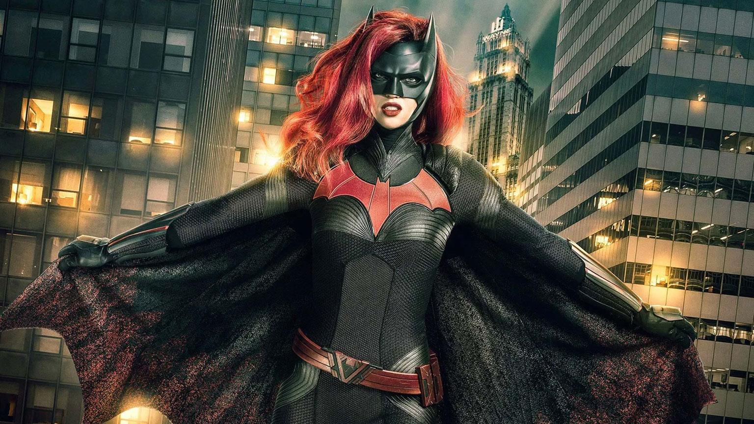 Batwoman TV-Serie 2021 Artikelbild