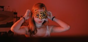 LOVECUT - Liebe, Sex und Sehnsucht 2020 Kino Film KAufen Shop Trailer News Kritik