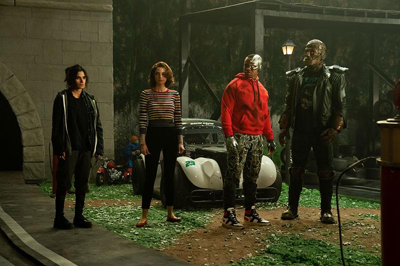 Doom Patrol Staffel 2 Season 2 Streamen Amazon Shop Kaufen Review News Kritik Trailer