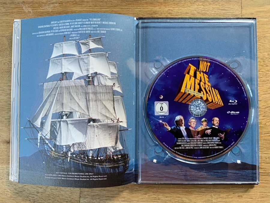 „Monty Python auf hoher See (Dotterbart)" als 3-Disc Limited Collector's Edition im Mediabook Review Produktbild